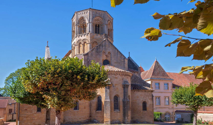 Semur-en-Brionnais, France